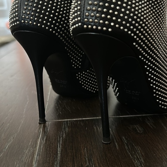 Giuseppe Zanotti Black Studded Booties - Picture 13 of 14